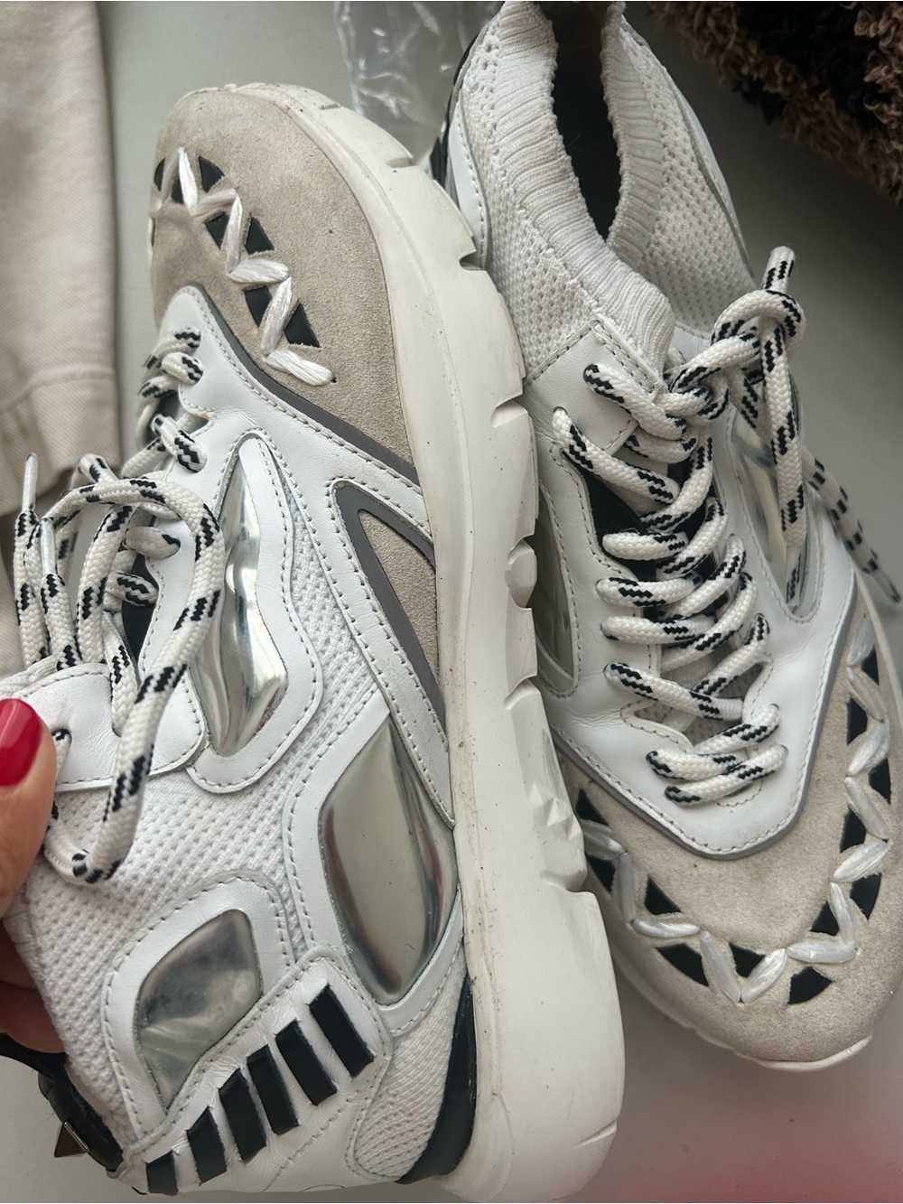 Authentic Valentino Garavani White and Black Leather Low-Top Sneakers